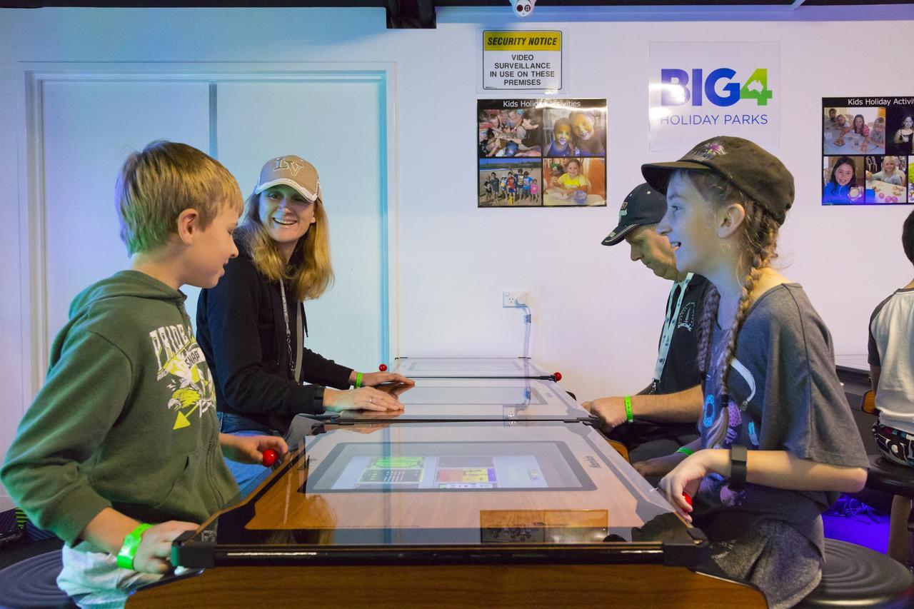 Big4 Easts Beach Holiday Park Kiama Buitenkant foto